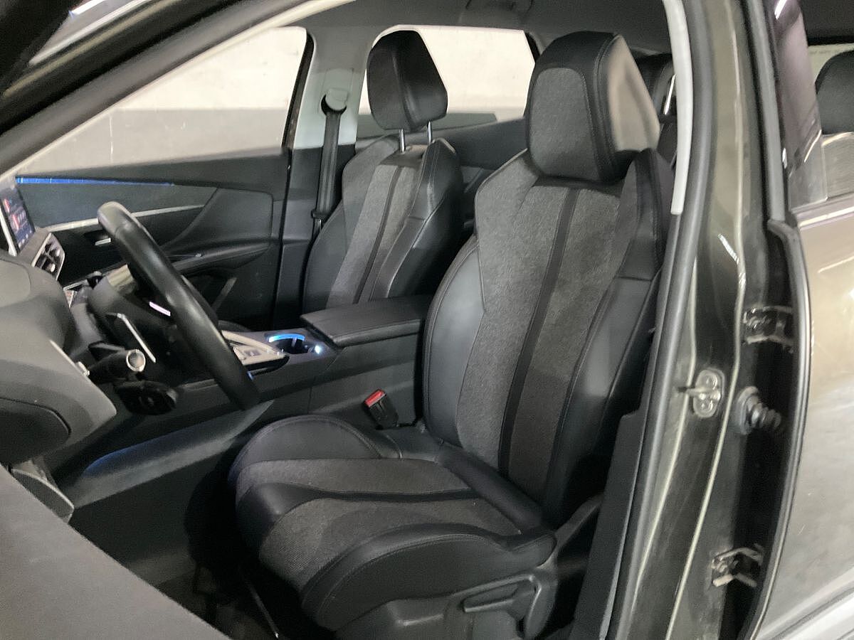 COMING SOON PEUGEOT 3008 ALLURE 1.2 E-THP AUTO SPANISH LHD IN SPAIN 62000 MILES SUPER 2017
